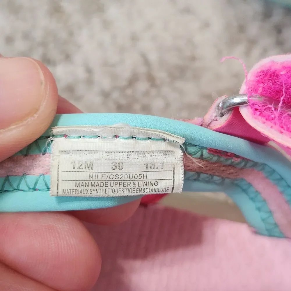 Carter's girl's light-up rainbow sandals size 12 - Picture 3 of 9